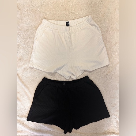 NWOT Gap rib easy shorts - Picture 3 of 5